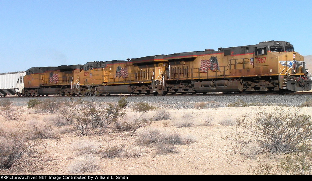 EB Manifest Frt at Erie NV W-MidTrnSlv -2